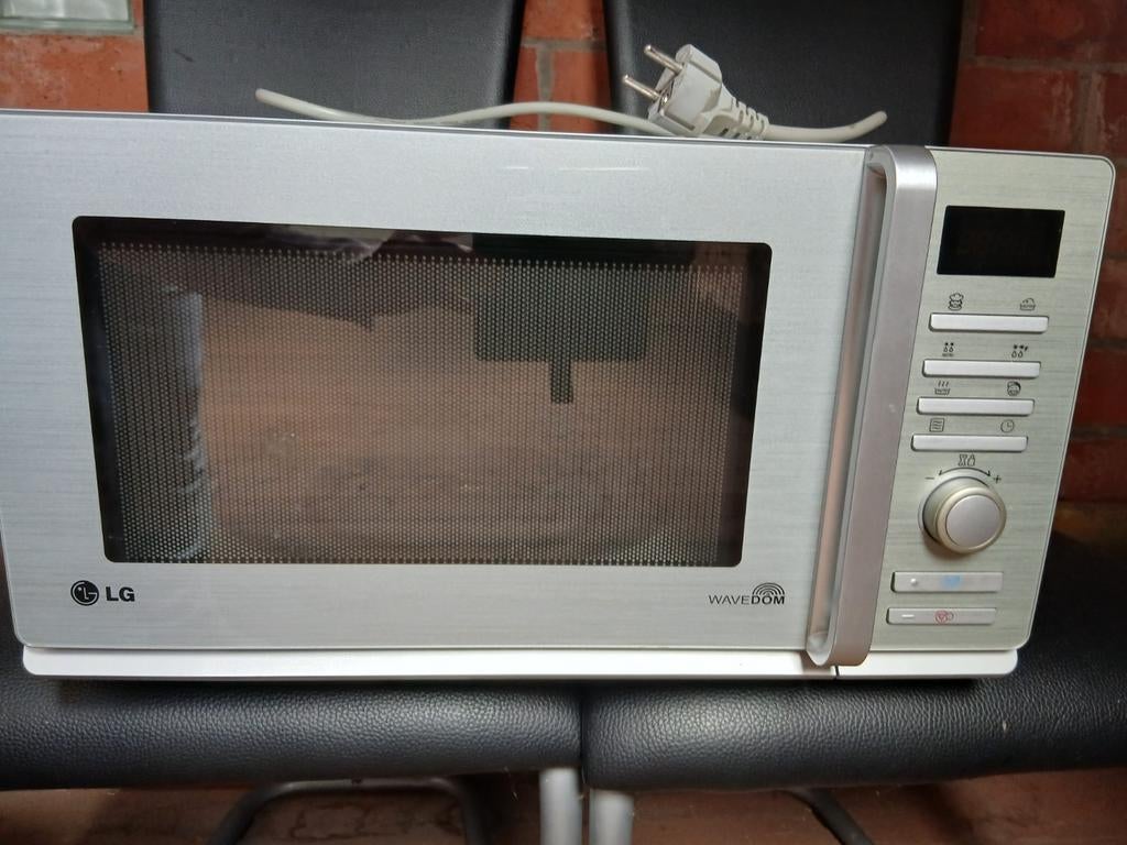 Microgolfoven LG, Elektronische apparatuur, Ophalen, Microgolfoven