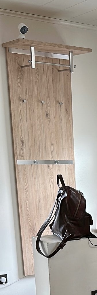 Porte-manteau mural en bois avec finition en aluminium, Portemanteau mural, Comme neuf, Bois, 150 à 200 cm