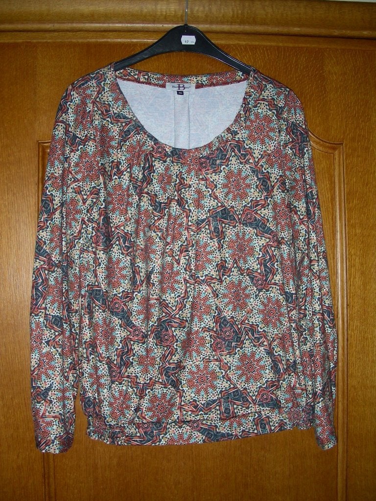 Warme bloes met lange mouwen, Bellisimo, maat 40, Kleding | Dames, Blouses en Tunieken, Maat 38/40 (M), Bruin, Ophalen of Verzenden