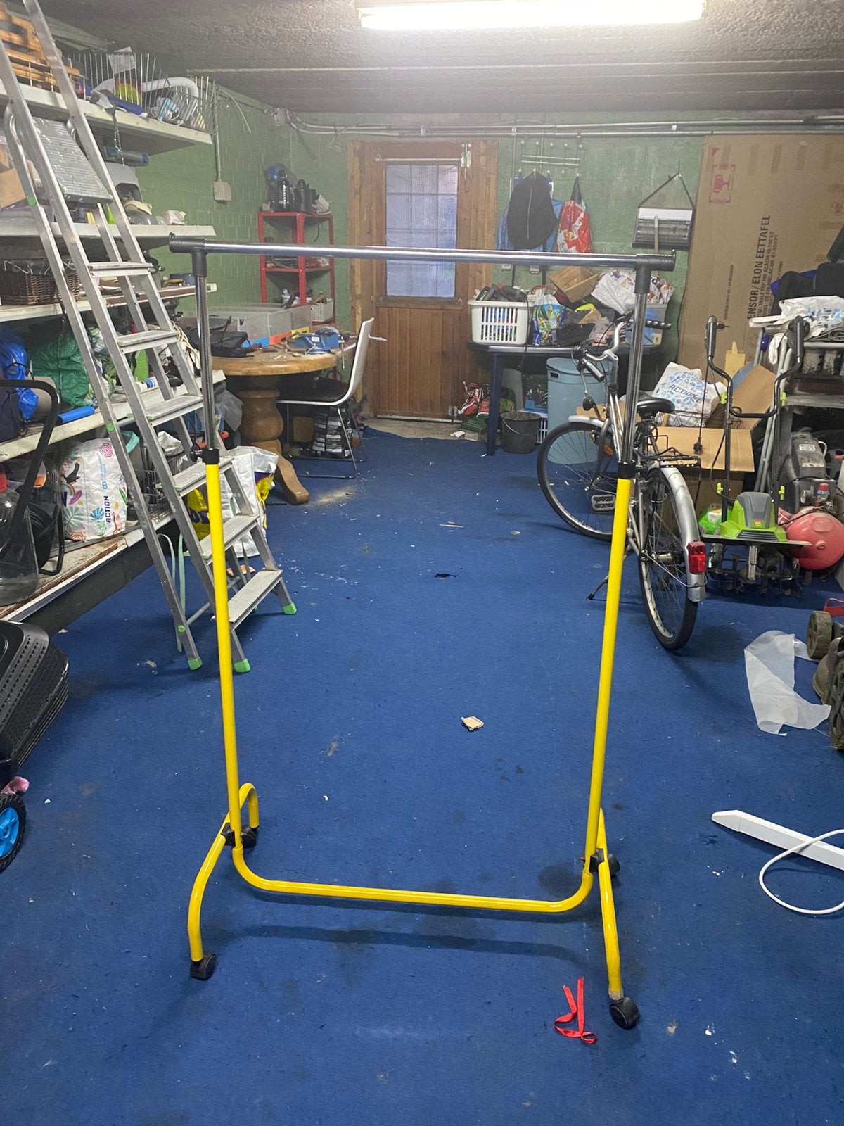Porte vêtements à vendre, Enlèvement ou Envoi, Comme neuf