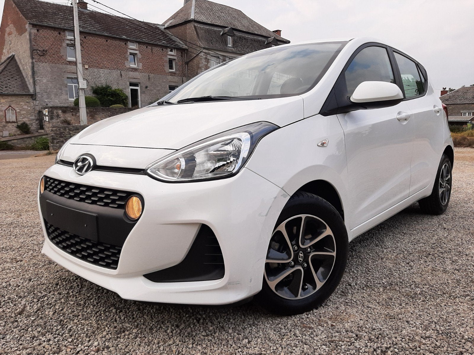 Hyundai i10 jaar 2018 euro 6 slechts 22.000 km!!!, Auto's, Hyundai, Voorwielaandrijving, Dealer onderhouden, Stof, 48 kW