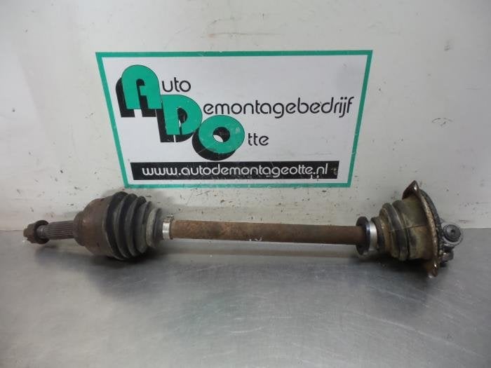 Arbre de transmission avant gauche d'un Opel Vivaro (Vivaro, -, Opel, 3 mois de garantie, Utilisé