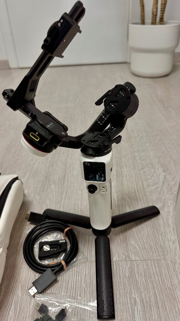 GHIMBAL ZHIYUN CRANE-M 3S COMBO, Zhiyun, Autres types, Enlèvement, Comme neuf