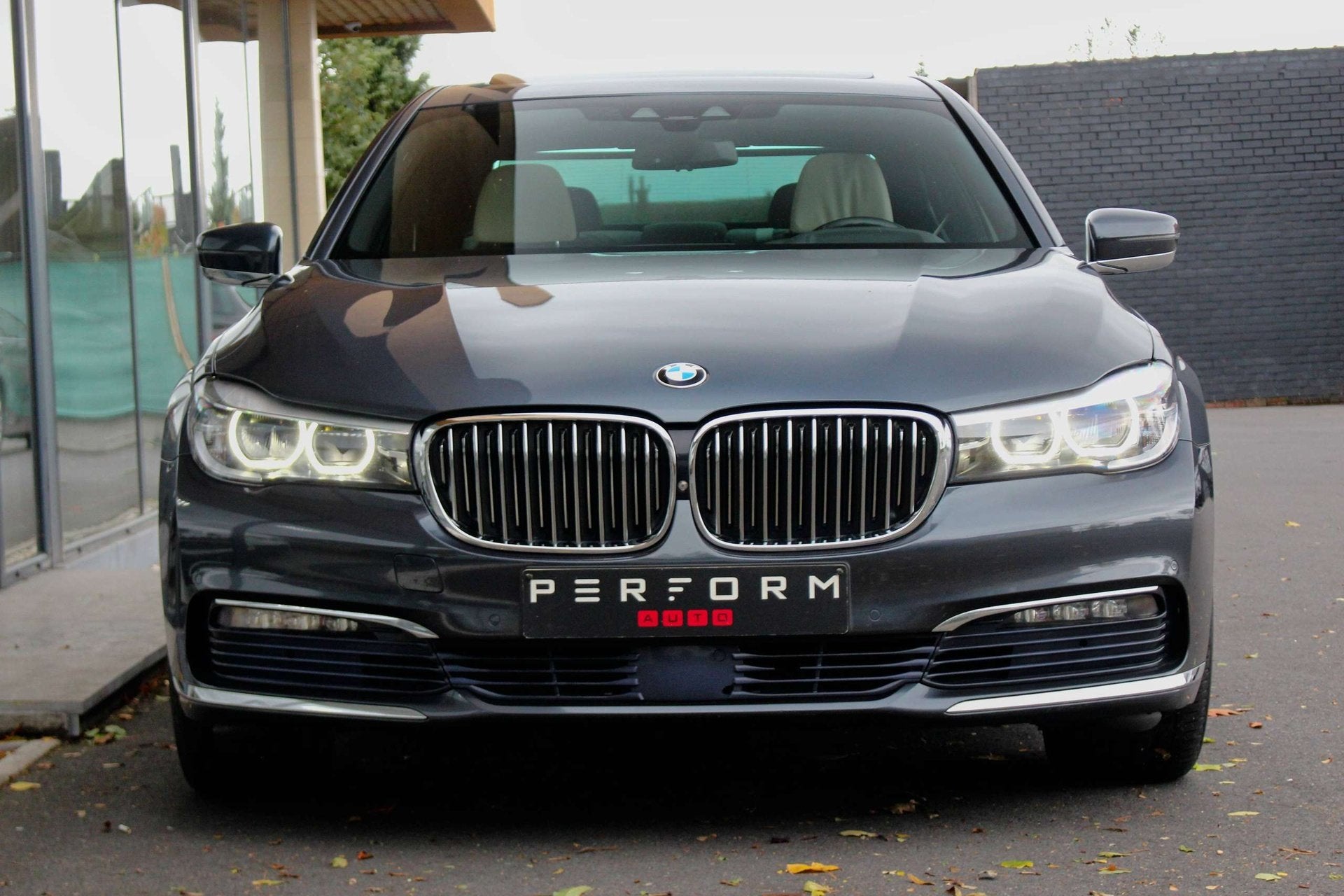 BMW 740 d xDRIVE*320PK*HEAD-UP*SOFT-CLOSE*TREKHAAK*MARGE, Autos, Entreprise, Entretenue par le concessionnaire, 6 cylindres, Automatique