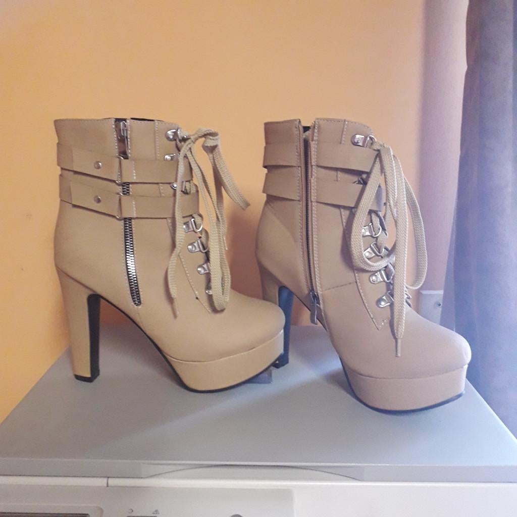 enkellaarzen, Verzenden, Beige, Lage of Enkellaarzen, Nieuw