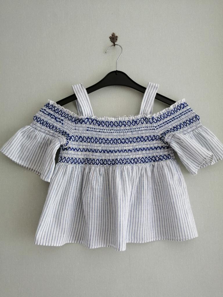 magnifique chemisier court Zara Kids taille 10 ans, Enfants & Bébés, Chemise ou Chemisier, Utilisé, Fille, Zara kids