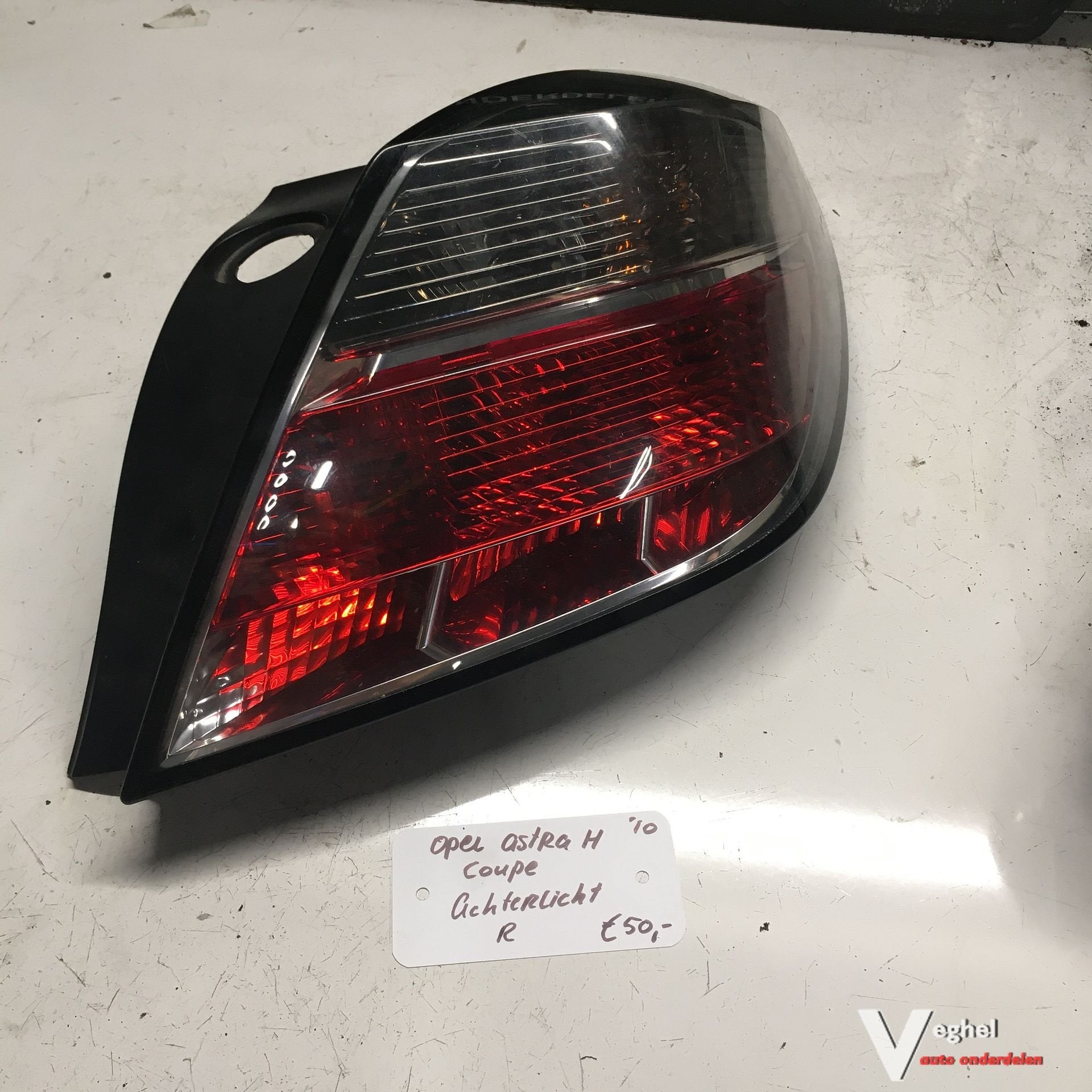 Opel Astra H Coupe 2010  Achterlicht Rechts, -, Utilisé, -, -