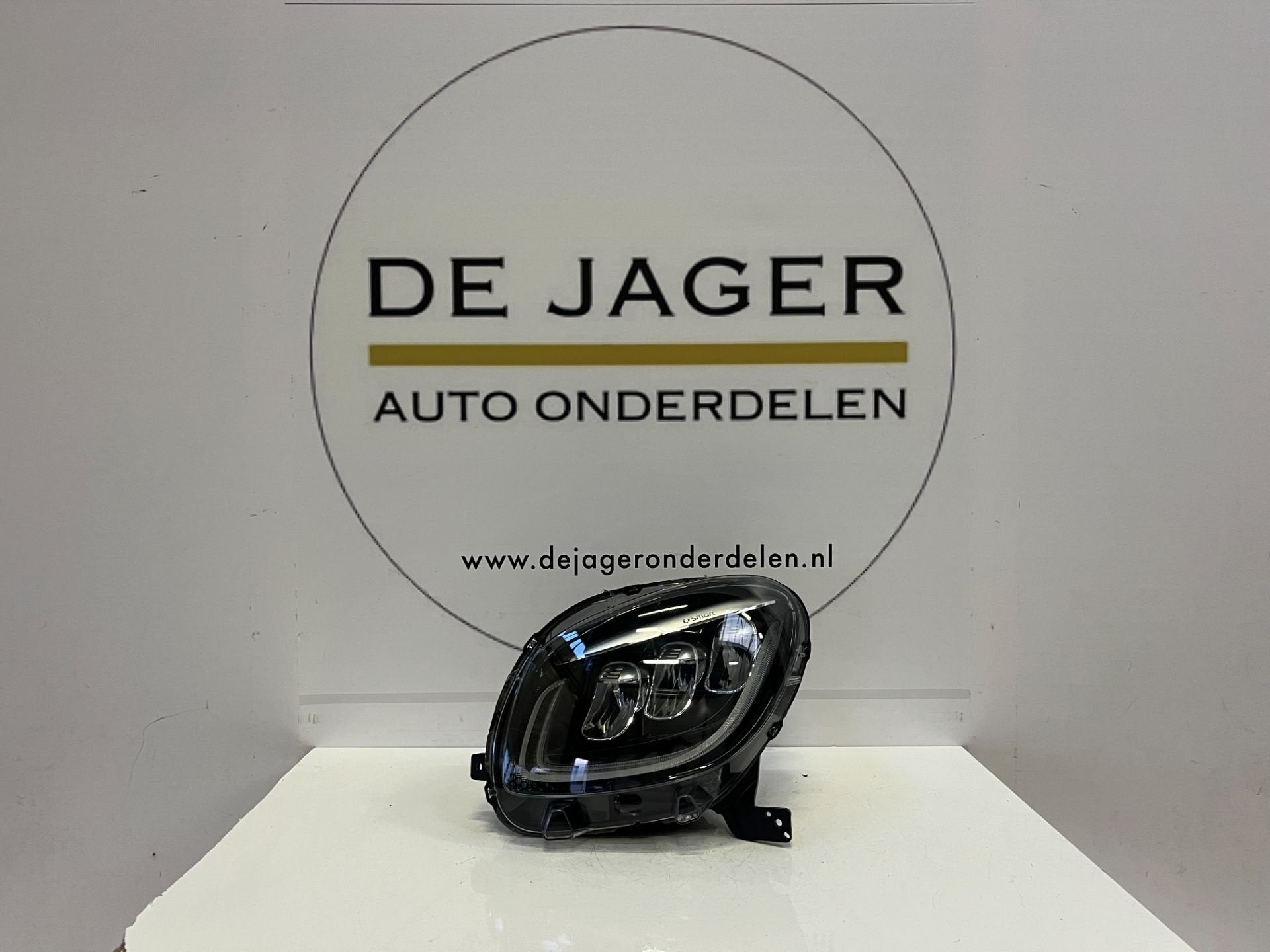 SMART FORFOUR FORTWO LED KOPLAMP LIENS 260607083R L90156924, Mercedes-Benz AG, Utilisé, Mercedesstrasse 120
70372  Stuttgart, DE