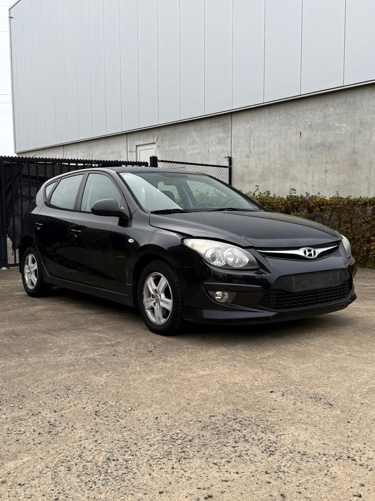 Hyundai i30 2011 EURO 5, Auto's, Voorwielaandrijving, Euro 5, Stof, Zwart