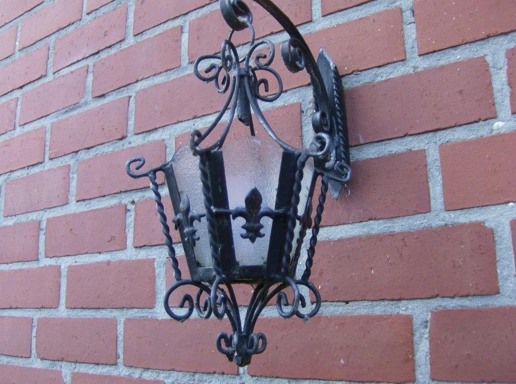 Antieke Kaarslantaarn, Ophalen