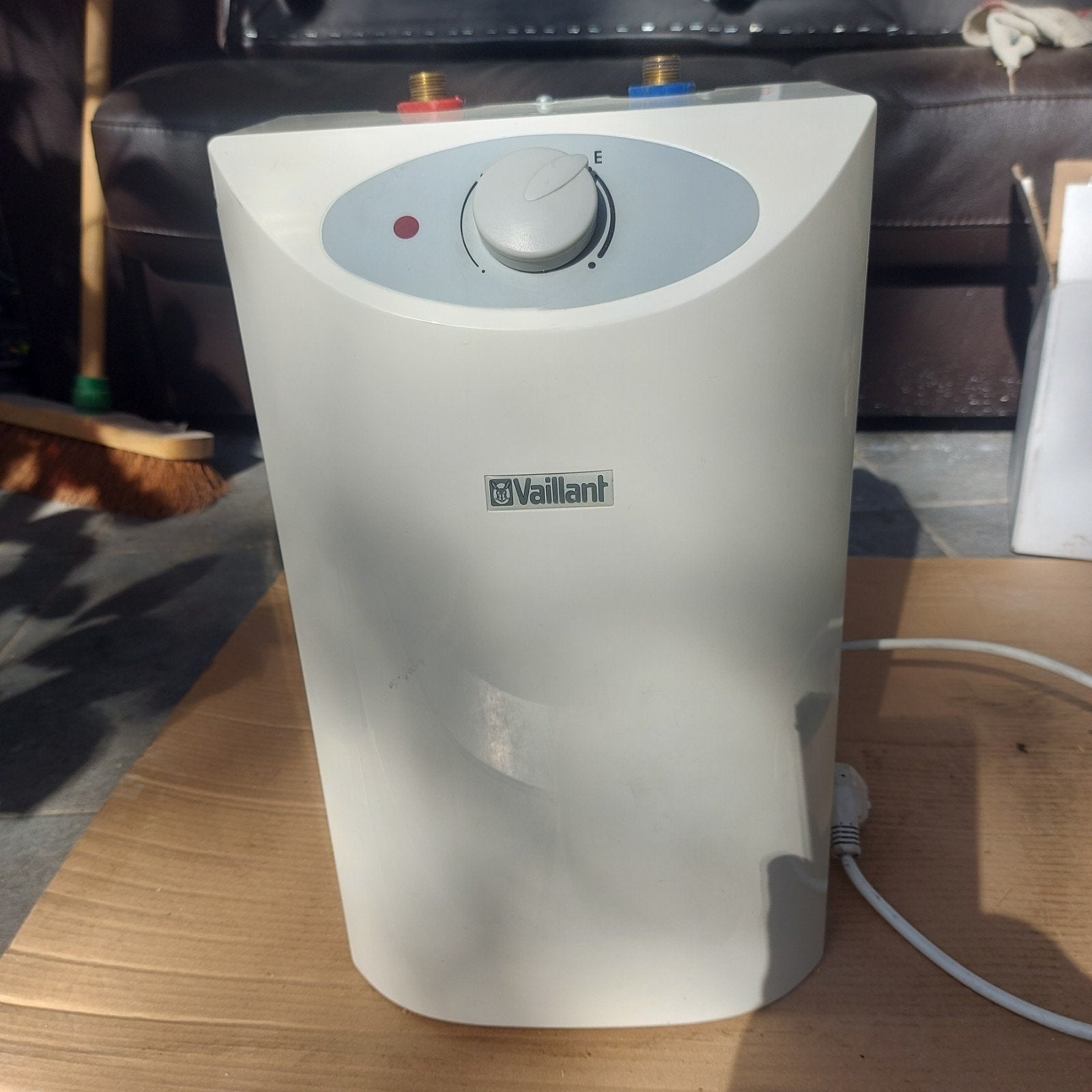 vaillant warmwater boiler, Bricolage & Construction, Enlèvement ou Envoi, Moins de 3 ans, Moins de 20 litres, Boiler