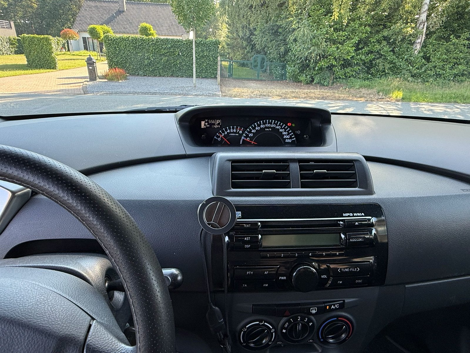 Daihhs Materie Black Edition, Auto's, Automaat, Stof, 1498 cc, 4 cilinders