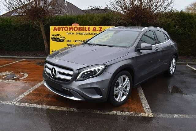 Mercedes-Benz GLA 180 d Autom Pack Sport /BI-Xenon ***12M, Autos, Mercedes-Benz, Argent ou Gris, Achat, Entreprise, 109 g/km