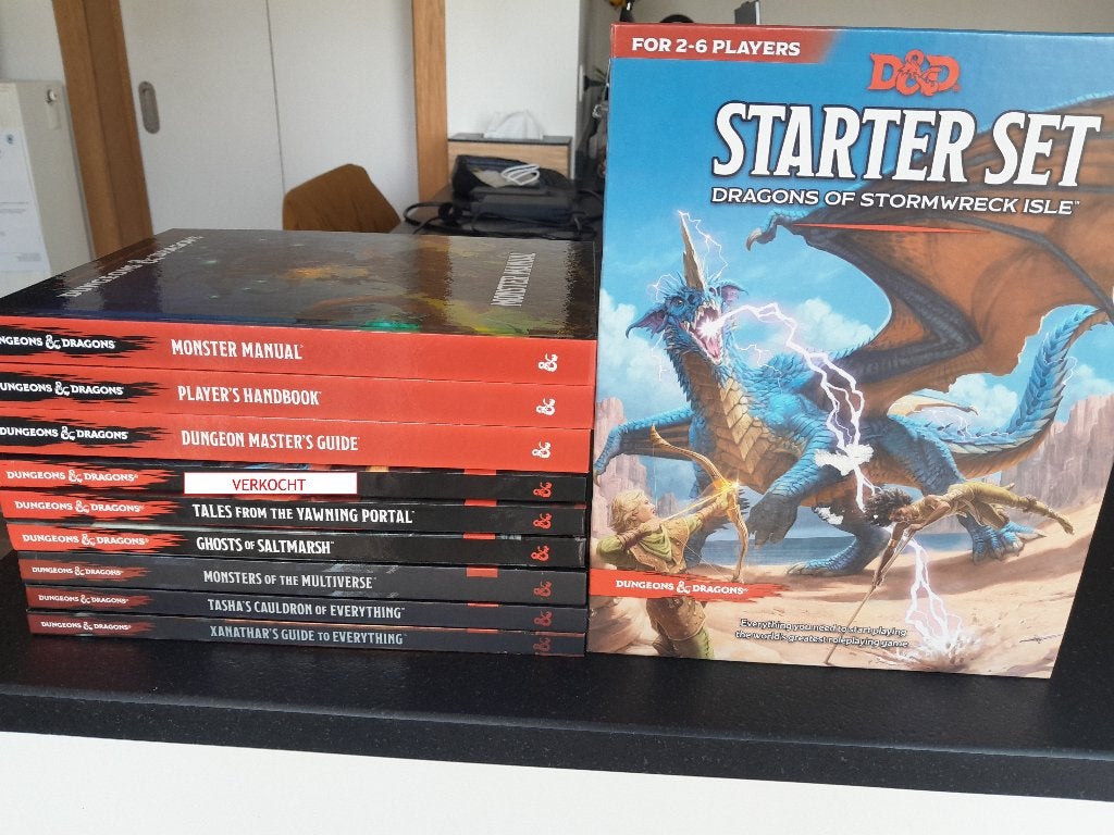D&D 5e Boekenset incl. Starter Set, Enlèvement ou Envoi, Comme neuf, Autres types, Livre ou Catalogue