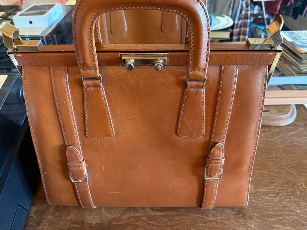 Dameshandtas, Handtassen en Accessoires, Tassen | Damestassen, Ophalen of Verzenden, Zo goed als nieuw, Bruin, Handtas