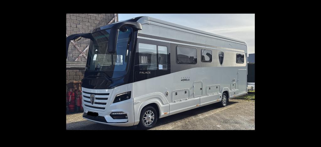 Camper Morelo Palace 88LB, Caravans en Kamperen, Mobilhomes, Chemisch toilet, Vloeistofverwarming, Particulier, Tot en met 6