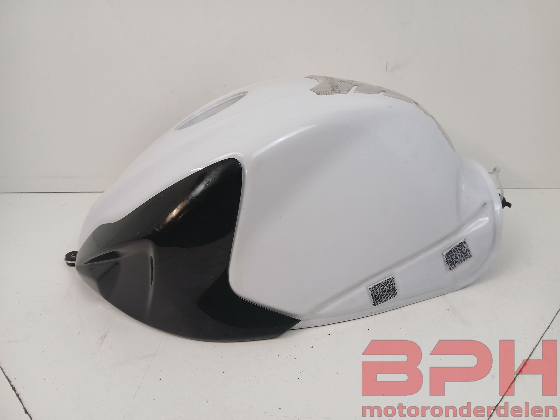 Tank Suzuki GSX-R 600 750 L1 L2 L3 L4 L5 L6 L7 2011 t/m 2017, -, Utilisé, -, -