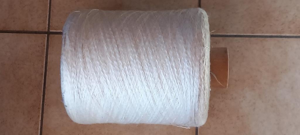 Bobine 3 250 kg, Hobby & Loisirs créatifs, Tricot & Crochet, Enlèvement ou Envoi, Neuf, Tricot ou Crochet, Laine ou Fils