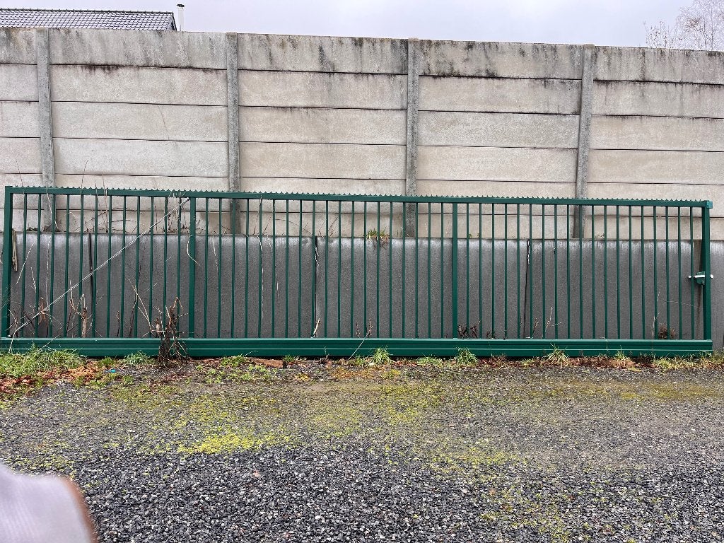 Barrière coulissante 8m - portail, 200 cm ou plus, Acier, Comme neuf, 150 à 200 cm
