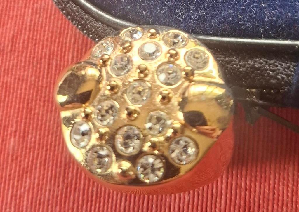 Mooie goudkleurige Dyrberg Kern ring, Handtassen en Accessoires, Ringen, Ophalen