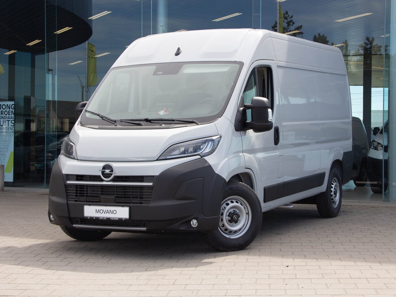 Opel Movano L2H2 2.2 Diesel 140PK|TREKHAAK|CARPLAY|AUTOMAAT, Auto's, Bestelwagens en Lichte vracht, 0 kg, Bedrijf, 5 deurs, 140 pk