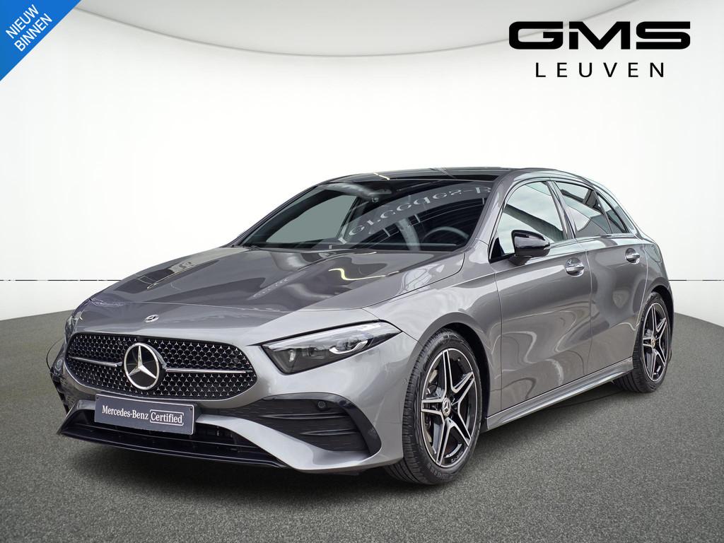 Mercedes-Benz A-klasse A 180 AMG Line, Auto's, Mercedes-Benz, Stof, Zwart, 4 cilinders, 136 pk
