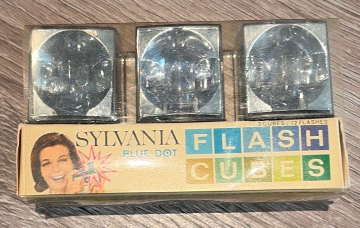 Flash cubes, TV, Hi-fi & Vidéo, Photo | Flash, Autres marques, Autres types, Comme neuf, Enlèvement
