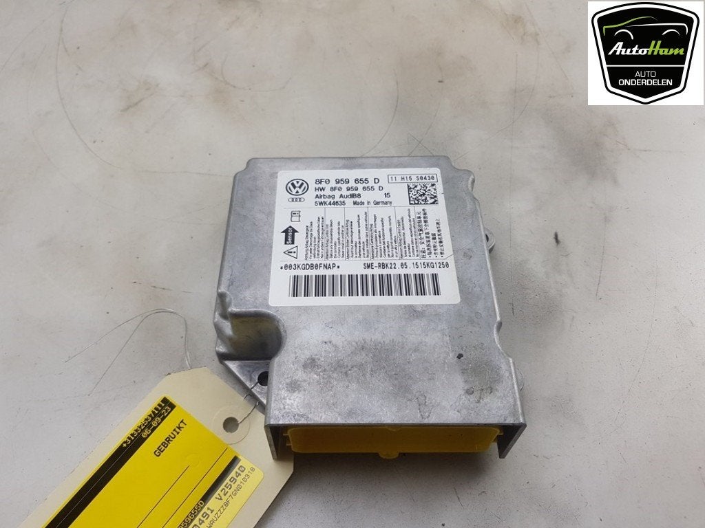 BOITIER AIRBAG Audi A5 Cabrio (8F7) (01-2009/12-2017), Auto-Union-Straße  1,
85057  Ingolstadt, DE, Info@audi.de, Audi, Utilisé