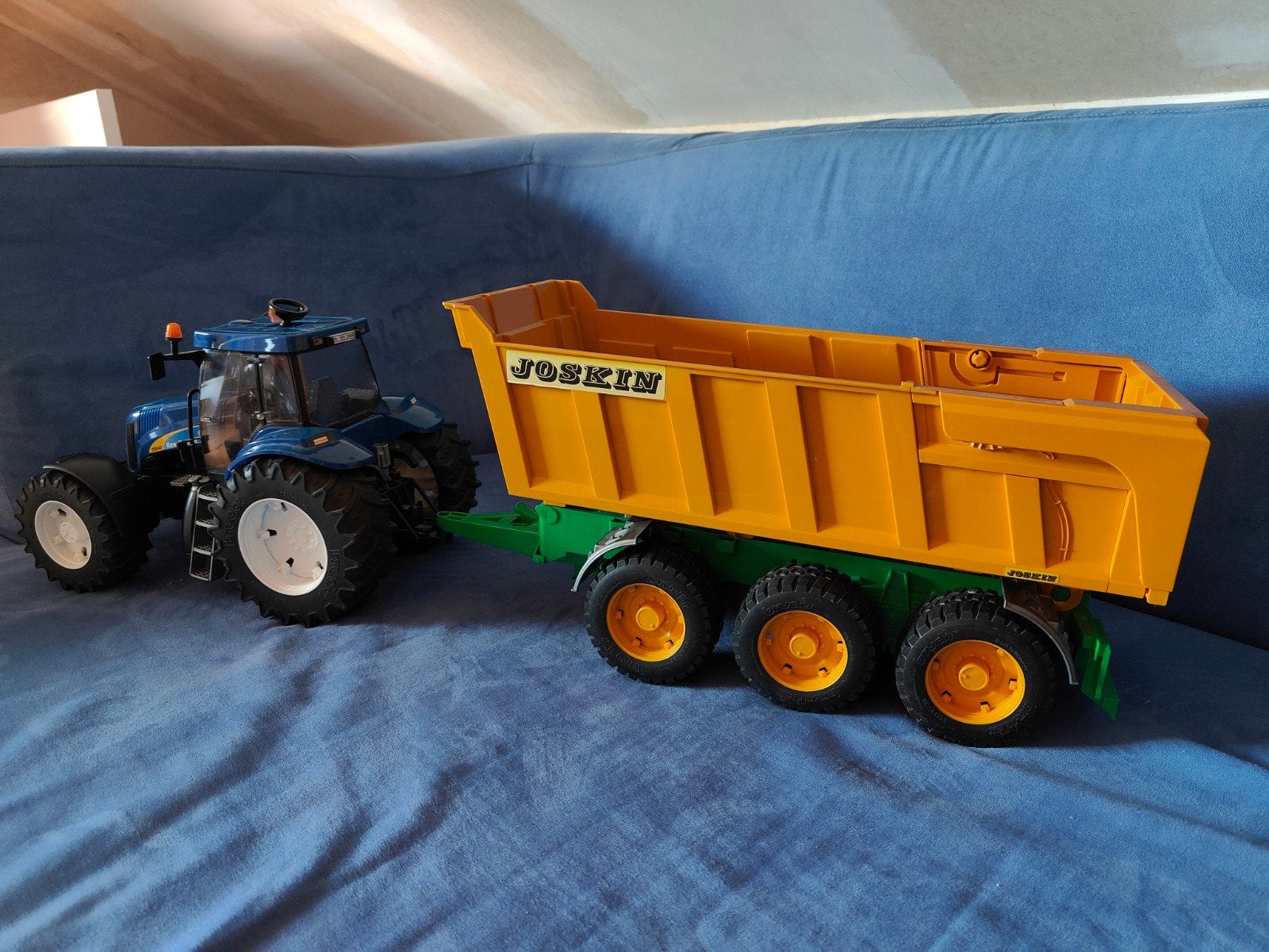 Bruder 2212 Joskin Kiepwagen, Ophalen of Verzenden, Gebruikt