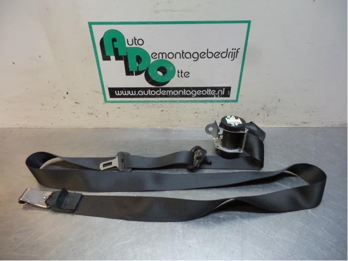 Ceinture de sécurité arrière droite d'un Opel Zafira B (Z, -, Opel, Utilisé, -
