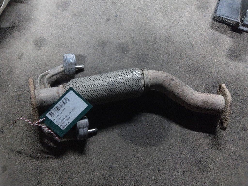 UITLAAT VOORPIJP Hyundai Getz (01-2002/12-2010), Gebruikt, Mevr. I. Hauben, Hyundai, Rue de l'Espoir 34 34
4030  GRIVEGNÉE, BE