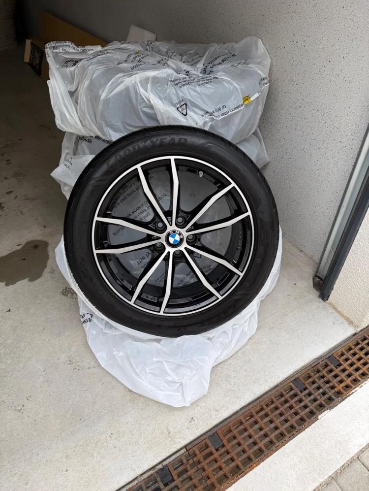 Jantes été et pneus BMW Série 5 18 pouces, 18 pouces, Pneu(s)