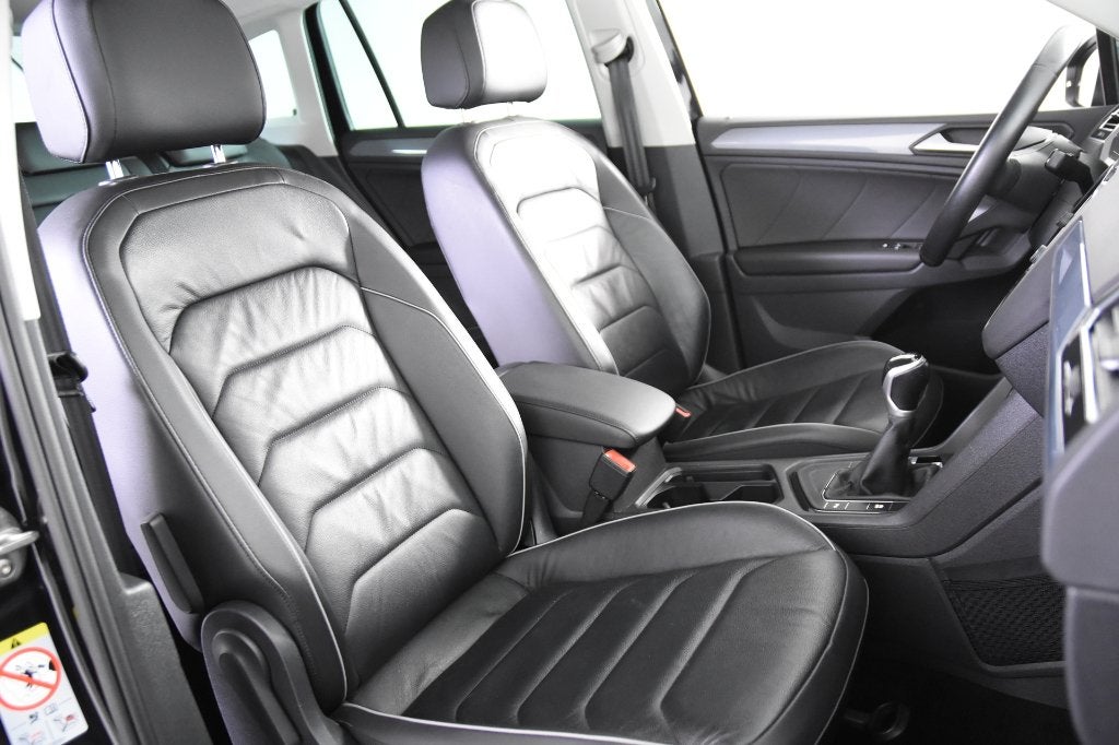 Volkswagen Tiguan 1.5 Highline *1ste Eigenaar*Leer*Memory*, Auto's, Volkswagen, Voorwielaandrijving, Lichtsensor, 1498 cc, 4 cilinders