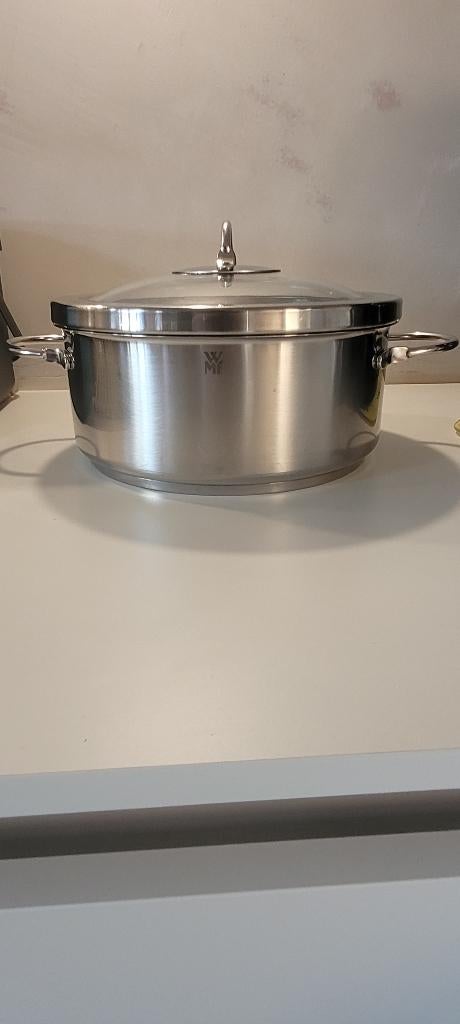 Casserole WMF inoxydable avec un couvercle en verre, Kookpan of Snelkookpan, Inox, Gebruikt, Keramische plaat