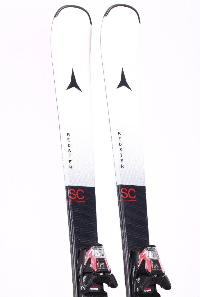 Skis ATOMIC REDSTER SC 2026 140 ; 147 ; 154 cm, grip walk, Carving, Skis, 140 à 160 cm, Utilisé