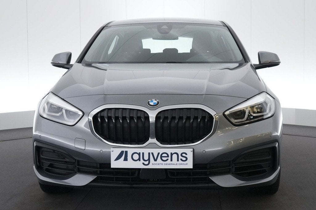 (2DLK422) BMW 1 SERIES HATCH, Auto's, Voorwielaandrijving, Gebruikt, Euro 6, https://public.car-pass.be/vhr/026d875c-3223-4c82-a434-22087ea2136b