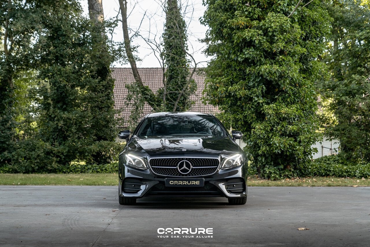 Mercedes-Benz E 350 COUPE AMG LINE ACC PANO LEDER CARPLAY, Auto's, 4 zetels, 158 g/km, 0 kg, Zwart