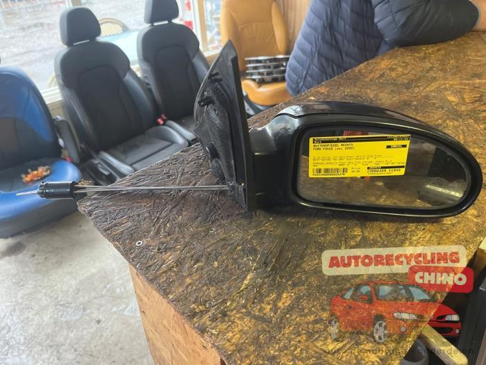 Rétroviseur extérieur droit d'un Ford Focus, -, 3 mois de garantie, -, -