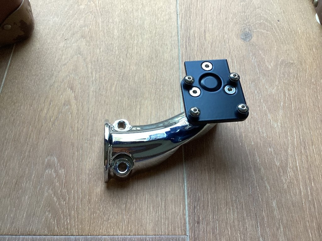 Harley Chrome Gps beugel voor op stuur links, Ophalen, Gebruikt