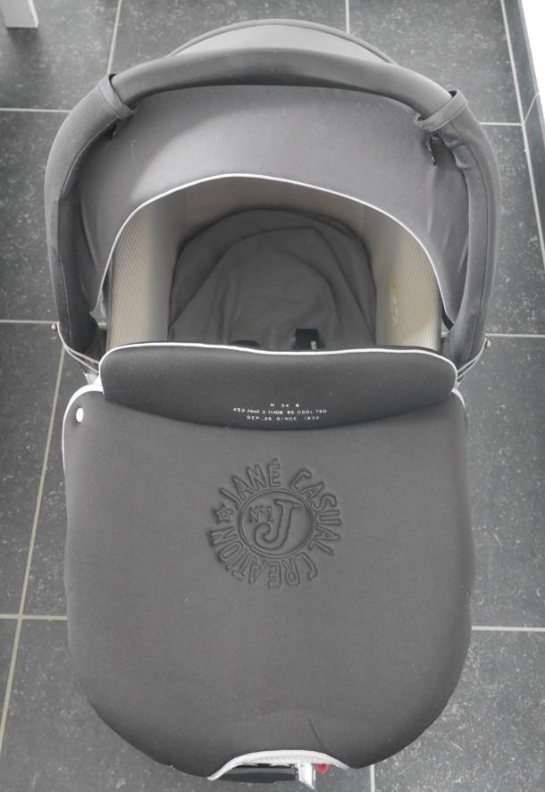 Autoreiswieg - autobedje en maxi cosi van jane, Autres marques, Ceinture de sécurité, Utilisé, 0 à 13 kg