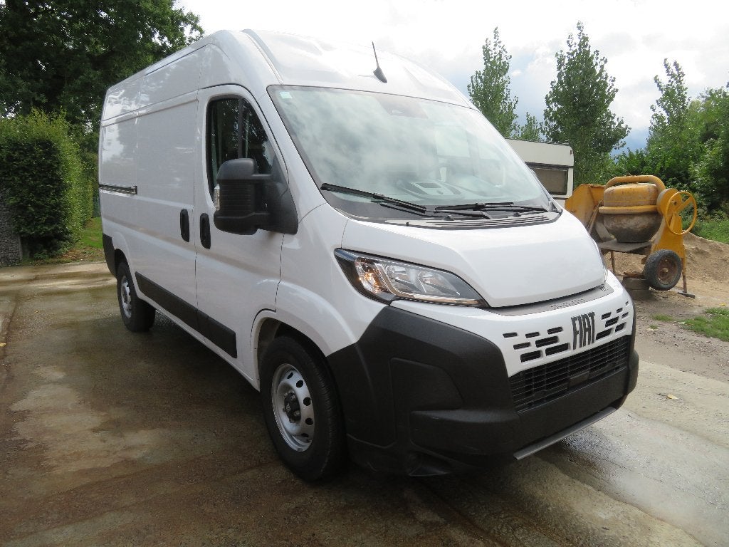 Fiat Ducato 2.2 Multijet - L2H2 - 18.276km - 2024 - €6e, Auto's, Dealer onderhouden, Stof, 4 cilinders, 2500 kg