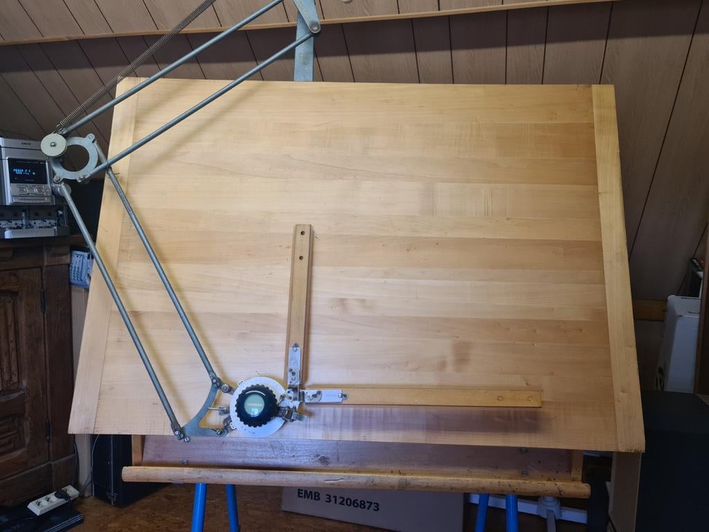 Tekentafel, Ophalen