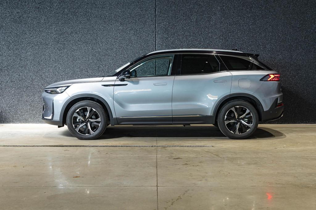 BAIC Beijing X75 1.5 TDGI 7-DCT PREMIUM - FULL OPTION, Auto's, Stof, Gebruikt, Zwart, 4 cilinders