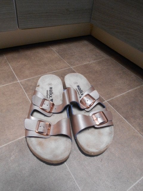 Chaussons de marche/Taille 40, Enlèvement ou Envoi, Comme neuf, Sandales de bain