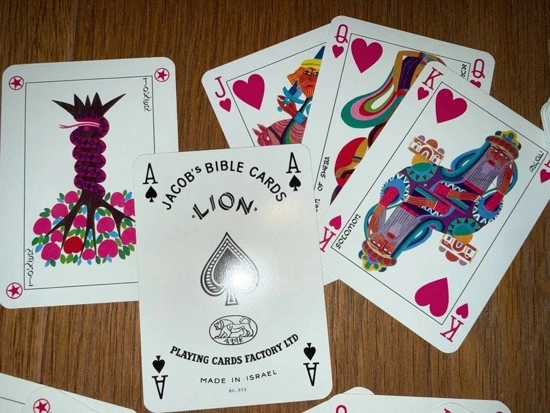 2 kaartspellen Jacob's Bible Cards Lion Israël vintage, Verzamelen, Ophalen of Verzenden, Zo goed als nieuw, Speelkaart(en)