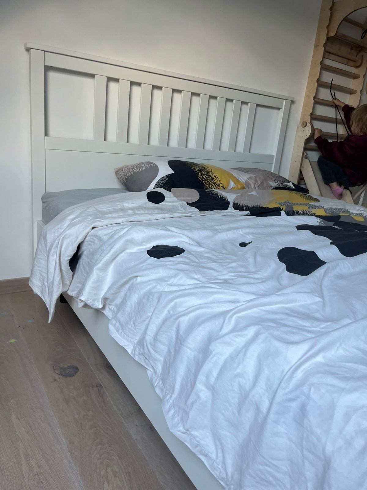2 persooonsbed 160cm breed, Huis en Inrichting, Ophalen, Gebruikt, Wit, Tweepersoons