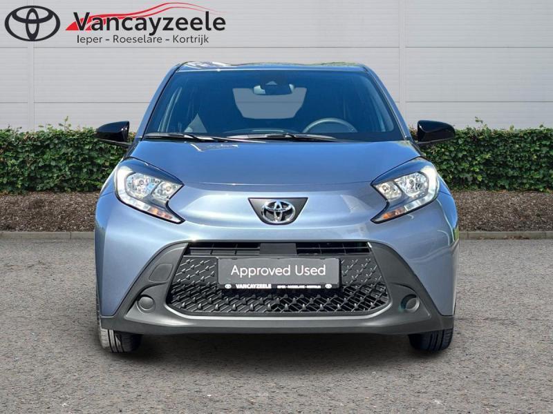 Toyota Aygo X play+cam+dab+carplay+androidauto, Automaat, 72 pk, 5 deurs, 1000 cc