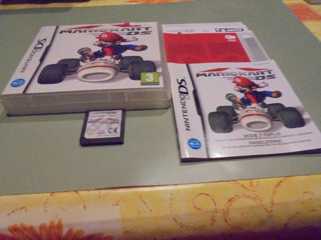 Nintendo DS Mario Kart DS (CIB), Course et Pilotage, Utilisé, À partir de 3 ans, 3 joueurs ou plus