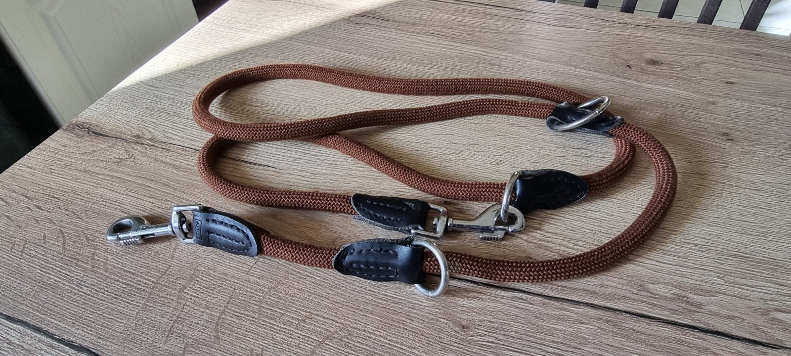 Verstelbare hondenriem merk AniOne, Dieren en Toebehoren, Ophalen of Verzenden, Zo goed als nieuw, Hondenriem