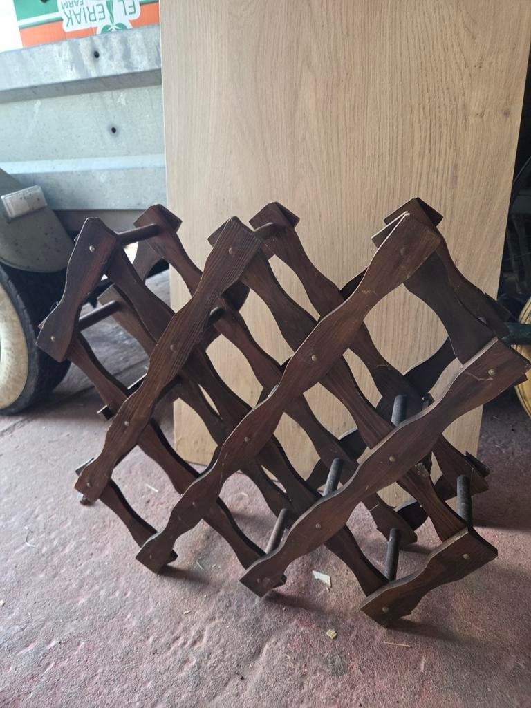 Flessenhouder in hout, Ophalen, Hout